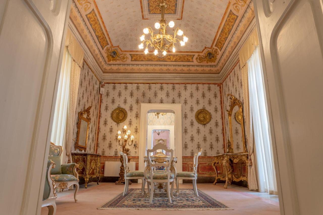 Il Cavaliere Al Borgo Antico Hotell Copertino Eksteriør bilde
