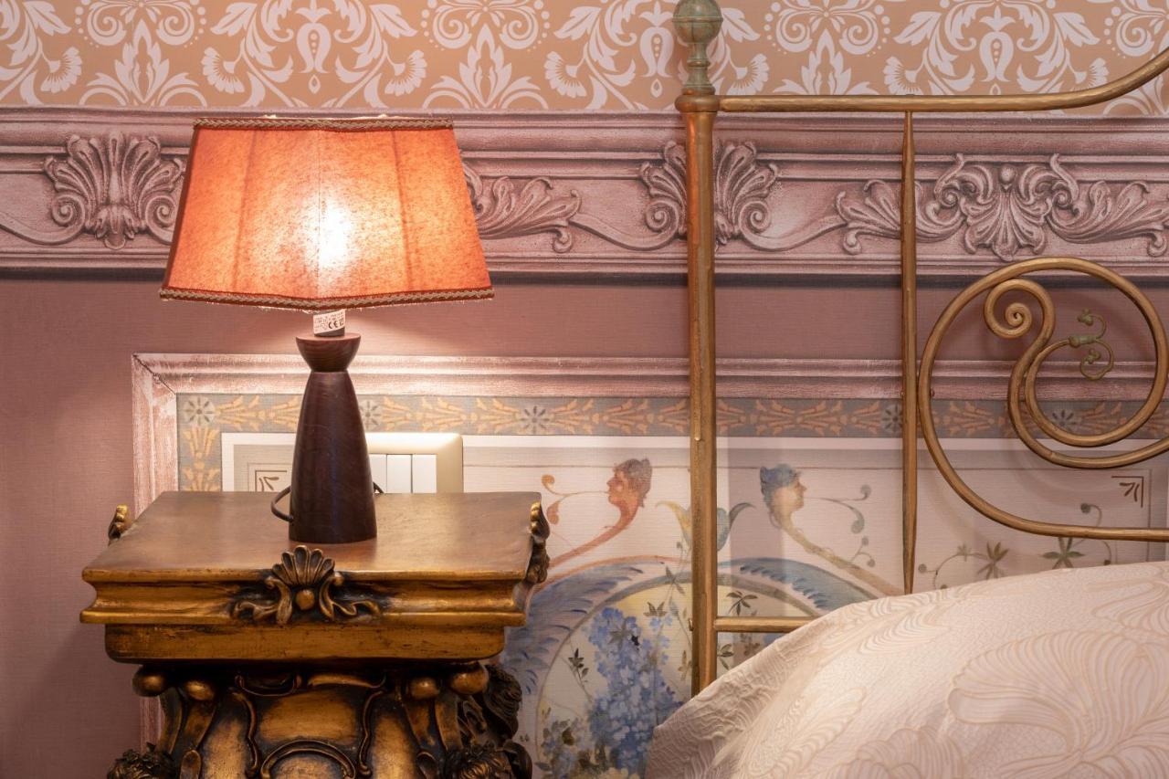 Il Cavaliere Al Borgo Antico Hotell Copertino Eksteriør bilde