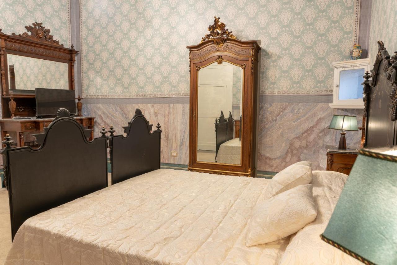 Il Cavaliere Al Borgo Antico Hotell Copertino Eksteriør bilde