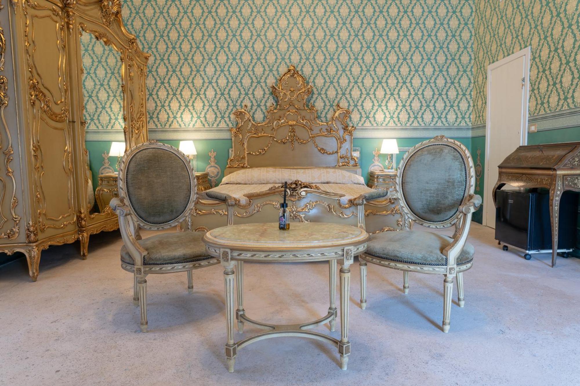 Il Cavaliere Al Borgo Antico Hotell Copertino Eksteriør bilde